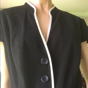 Sandra Darren button-down belted dress